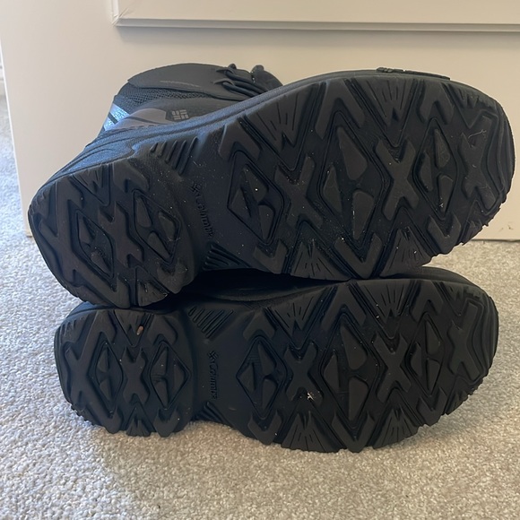 Boys Columbia winter boots size 6 - Picture 6 of 6
